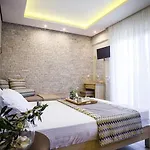 Luxury Fotini Apart-hotel 4*
