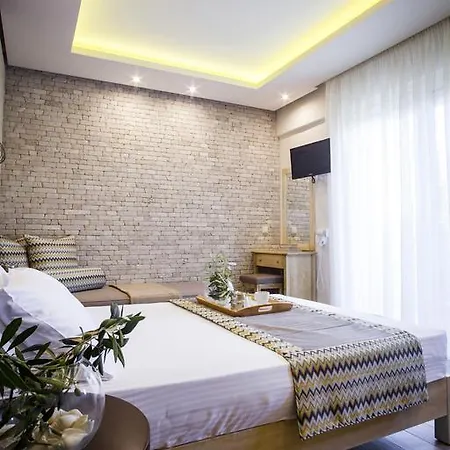 Luxury Fotini Aparthotel 4*