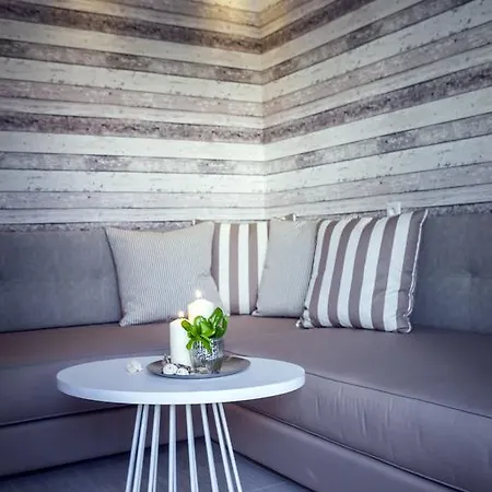 Luxury Fotini Aparthotel