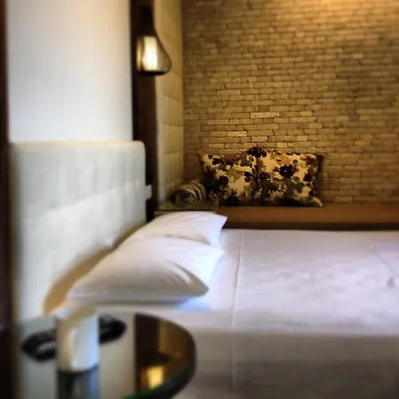 Luxury Fotini Apart-hotel 2*