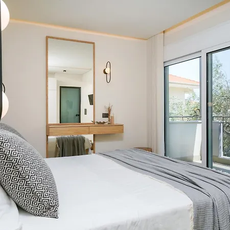 Luxury Fotini Apart-hotel