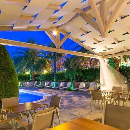 Luxury Fotini لايميناس