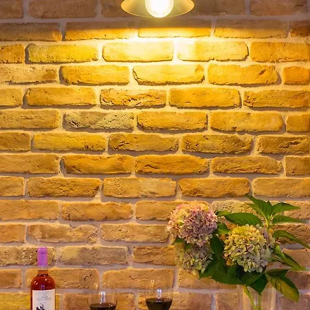 Luxury Fotini Aparthotel 4*