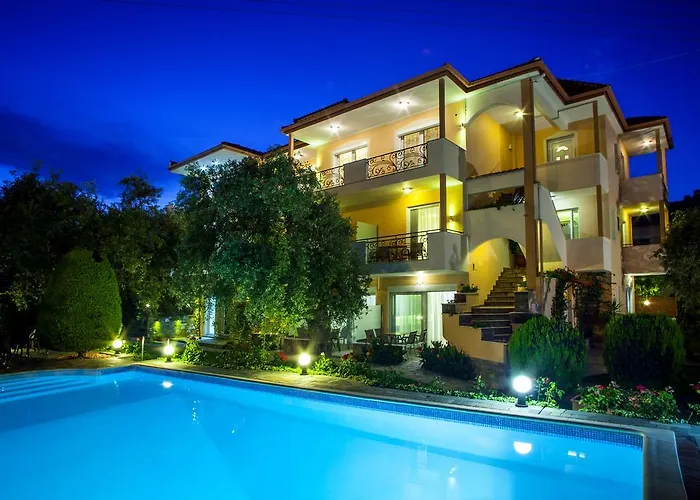 Luxury Fotini Aparthotel